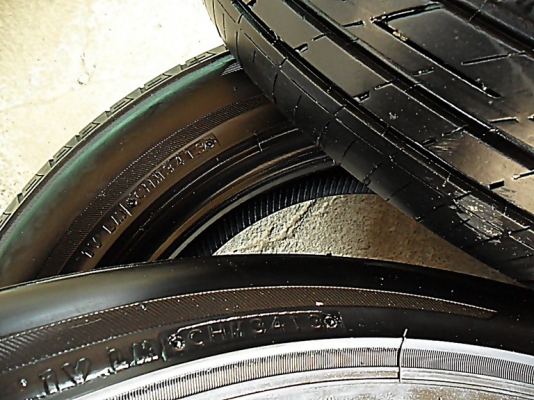 ยางขอบ17 บริดสโตน 215-55-R17ลงพื้นปี14 (4เส้น3,500)