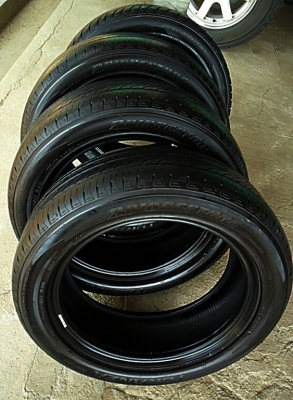 ยางขอบ17 บริดสโตน 215-55-R17ลงพื้นปี14 (4เส้น3,500)