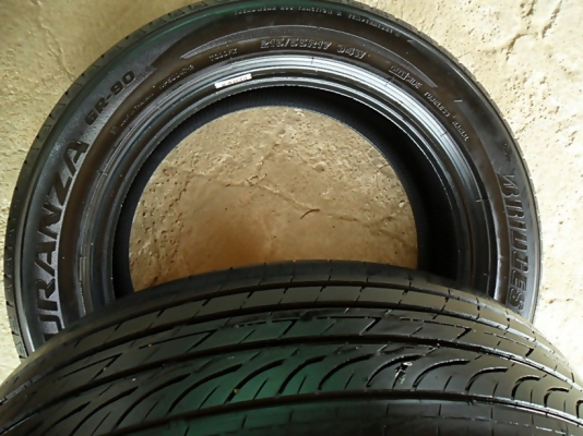 ยางขอบ17 บริดสโตน 215-55-R17ลงพื้นปี14 (4เส้น3,500)