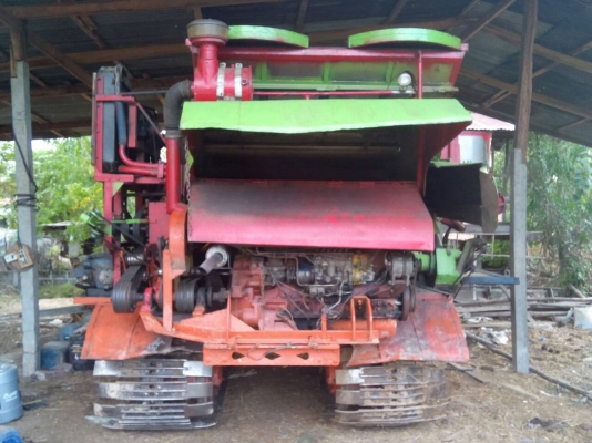 ขายรถเกี่ยวข้าวไทยเส็งยนต์