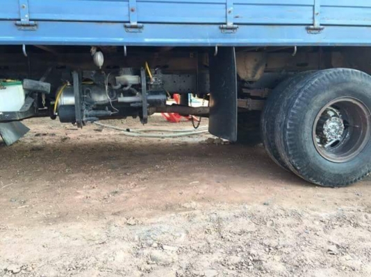 ขายรถ6ล้อ NPR115แรง เฟืองท้ายใหญ่ เบรกทิฟฟี่ ภายในสวย เอกสารพร้อมโอน สนใจโทร 090-8588220คุณนะ 093-3258446คุณบิว หรือเข้าดูสินค้าอื่นๆได้ที่ www.truck.in.th/498 หรือเพจFacebook ณรงค์ ซื้อขายรถมือสอง (เว็บไซต์ส่วนตัว) หรือFacebook คุณนะ รถบรรทุก