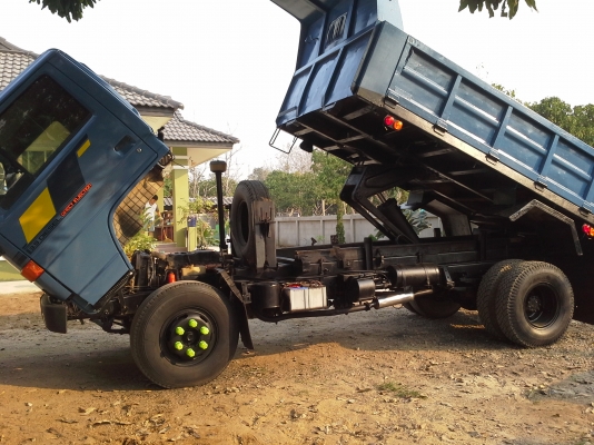 ขาย6ล้อดั้มNPR115 เเรง แก้มเหลือง ห้างแท้ เกียร์สั้น เเอร์ เพาเวอร์ ท้ายF รถบ้านสวยพร้อมใช้งาน ราคาเบาๆ