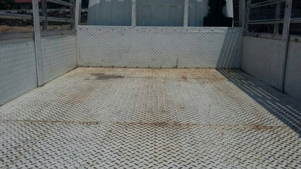 4 ล้อ มิตชู 106  แรง ปี 51  ไม่ติดเวลา  ราคา 300,000  บาท