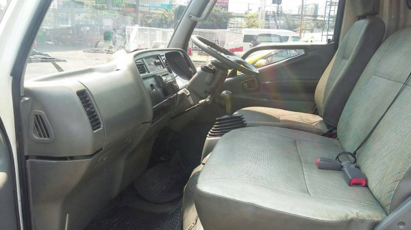 4 ล้อ มิตชู 106  แรง ปี 51  ไม่ติดเวลา  ราคา 300,000  บาท