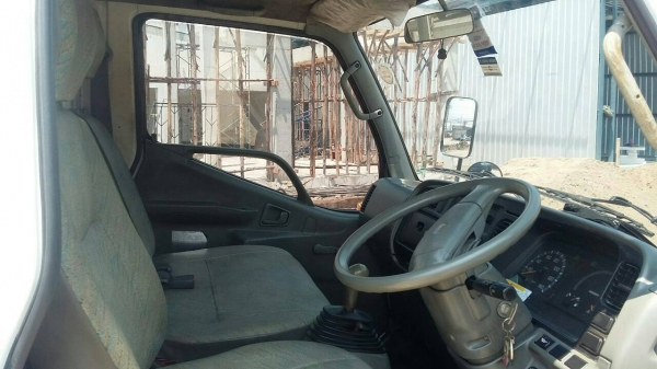 4 ล้อ มิตชู 106  แรง ปี 51  ไม่ติดเวลา  ราคา 300,000  บาท