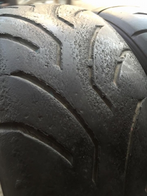 ขายยาง DUNLOP DIREZZA03G 195-55-15 ปี06,12 เอาไปใส่หล่อๆ ไม่มีปะ คู่ละ 800 บาท (แปดร้อยบาท)