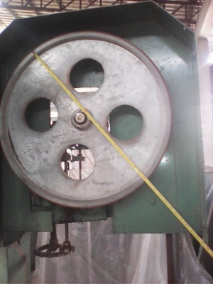 ขายเลื้อยสายพาน24 นิ้ว ตัวใหญ่ สภาพดี เก่าเก็บ