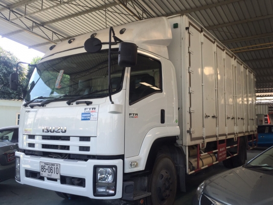 FTR  220 แรง (CNG ) (( เหลืออีก 1 คัน ))) ตู้ สิบบาน  รถสวยๆ ไมล์แท้  สีเดิมทั้งคัน   ราคา  1,150,000 บาท
