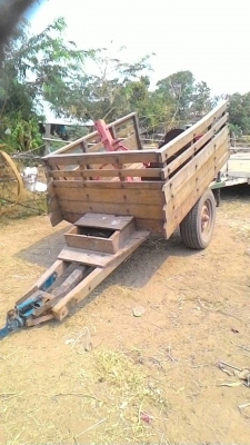 ขายรถไถนั่งขับkrt140plusพร้อมใบดัน ผาน4 ล้อเหล็กกันจม เล่มทะเบียนพร้อมมีไฮดรอลิกยกตัวเวลาติดหล่ม