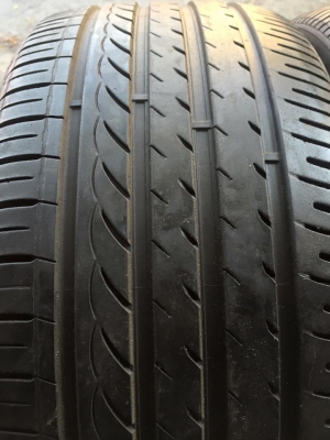 ขายยาง ZETA ALVENTI 235-35-19 ปี14 ดอกหนาๆ ใช้งานยาวๆ คู่ละ 2,900 บาท