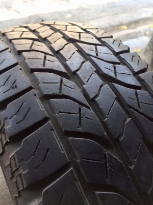 ขายยาง YOKOHAMA AT-S 235-70-16 ปี10 สวยๆ ราคาเบาๆ ชุดละ 2,500 บาท