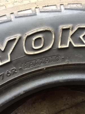 ขายยาง YOKOHAMA AT-S 235-70-16 ปี10 สวยๆ ราคาเบาๆ ชุดละ 2,500 บาท