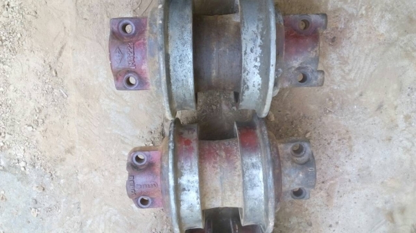 ขายลอนเลอร์ รถแทรกเตอร์ D-4.  เบอรโก้ สภาพสวยขายไม่แพง