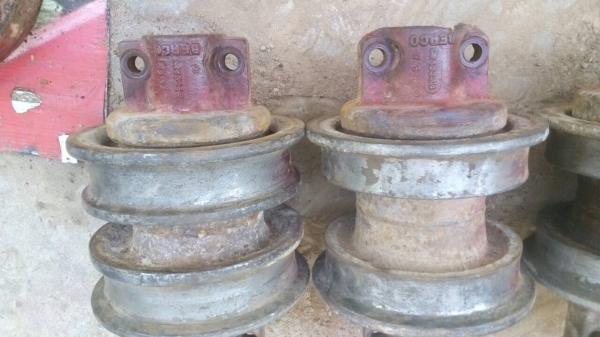 ขายลอนเลอร์ รถแทรกเตอร์ D-4.  เบอรโก้ สภาพสวยขายไม่แพง