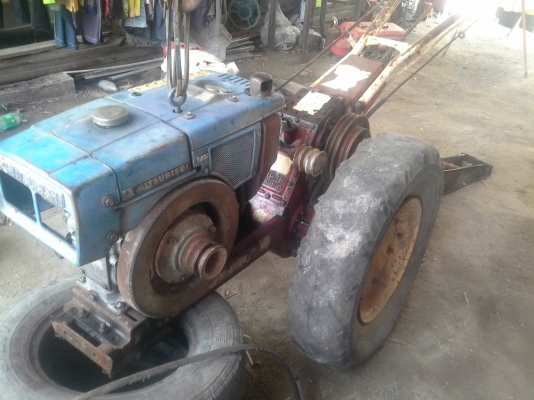 ขาย      mitsubishi di   1200พร้อมโครง