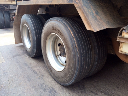 ขายด่วน  รถสิบล้อดั้มพ์พ่วงแม่ลูก  hino  380แรง  ปี53  สภาพดีมาก  พร้อมใช้งาน  เอกสารพร้อม