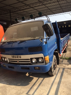 ขาย 6 ล้อ อีซูซุ  KS3 110 แรง ปี34 ยาว 5 ม. ยางใหม่ พ.พาวเวอร์ สภาพดี พร้อมใช้  สนใจติดต่อ 081-9420141  ,  081-5715326