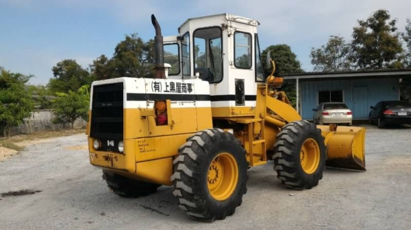 Komatsu 510 กรองเดี่ยว เก่าญี่ปุ่น พร้อมใช้งาน สวย โทร.,090-986-2521 อ๊อบ