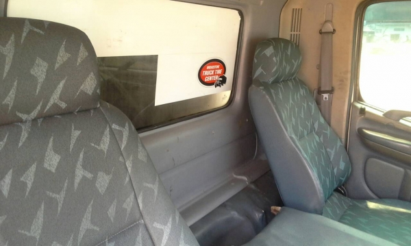 ขาย รถ6ล้อตู้เย็น ติดตั้งเครื่องทำความเย็น/HINO/รุ่น FC4J/144 แรงม้า/ปี49 ขาย รถ6ล้อตู้เย็น ติดตั้งเครื่องทำความเย็น/HINO/รุ่น FC4J/144 แรงม้า/ปี49