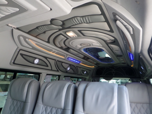 TOYOTA COMMUTER 2.5 D4D ปี 2012 สนใจติดต่อ 087-0399947 อั๋น TOYOTA COMMUTER 2.5 D4D ปี 2012 สนใจติดต่อ 087-0399947 อั๋น