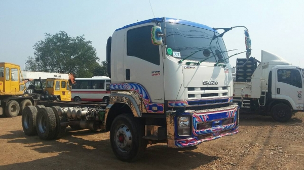 ขาย 10ล้อหัวคัสซี/รุ่นFXZ/360แรงม้า/ปี56/สภาพร้อมใช้งาน ขาย 10ล้อหัวคัสซี/รุ่นFXZ/360แรงม้า/ปี56/สภาพร้อมใช้งาน