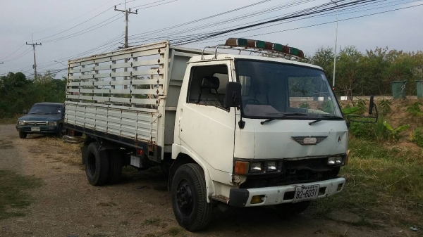 ขาย 6ล้อกระบะบรรทุก/HINO/รุ่น FB112/115 แรงม้า/ปี45