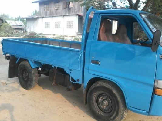 อีชูชุ  4 ล้อ  85 แรง สภาพสวยๆพร้อมใช้งาน  ราคาเบาๆ  135,000  บาท