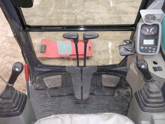 รถขุด Kobelco SK115SR #YV02-01747 นำเข้าจากญี่ปุ่น สนใจโทร. 080-6565422 (หนิง)