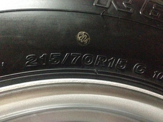 ยางใหม่ป้ายแดง Bridgestone 215-70-15