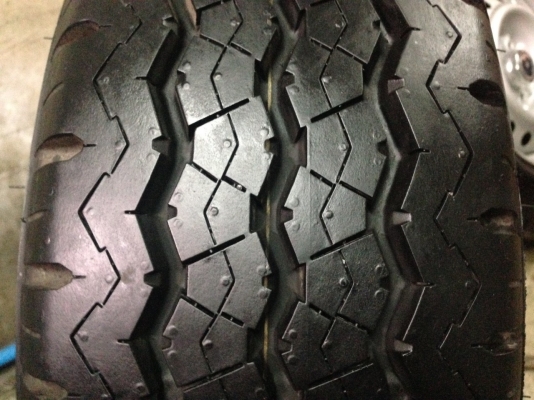 ยางใหม่ป้ายแดง Bridgestone 215-70-15