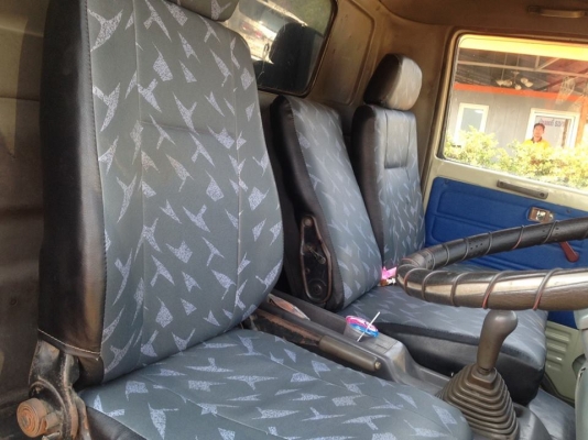 ขาย HINO 6 ล้อ กระบะบรรทุก/รุ่นFC/120 แรงม้า/กระบะยาว 5.5 เมตร/ปี 46