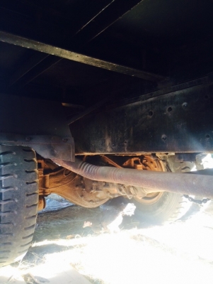 ขายรถสิบล้อเทนเลอร์หัวยาว เครื่อง EH700 เพลาเดียว มีหางปลาขึ้นรถเกี่ยวข้าวได้เลย เจ้าของขายเอง ราคาต่อรองได้ 0929264063