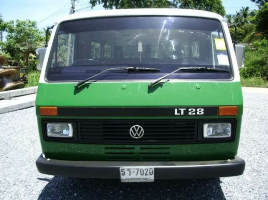 รถตู้ Volkswagen LT28