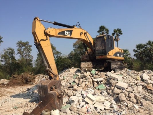 ขายรถแบ็คโฮ CAT 320C ใช้งานมาแล้ว 8,538ช.ม.