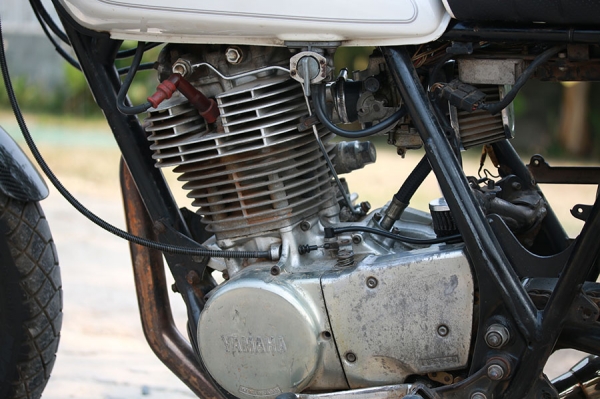 Yamaha Sr400 ปี94