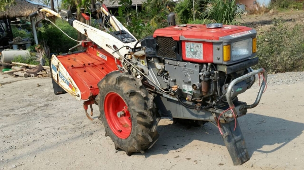 ขายด่วนรถไถพวนดิน ยันม่า รถสถาพดีอุปกรณ์พร้อมใช้แรงดีติดง่ายเป็นรถนอกเพิ่งเข้ามาใหม่