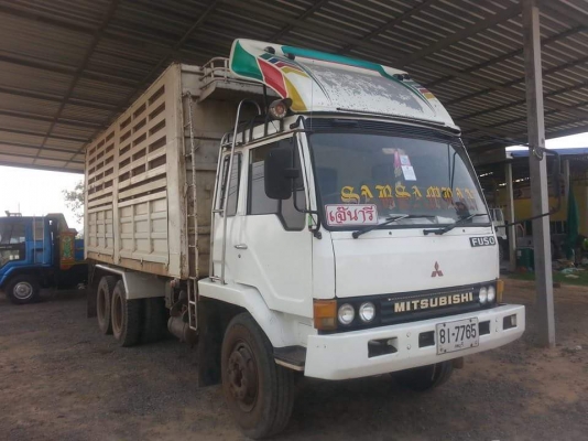 ขายรถ10ล้อ ดั้มเกษตร2เพลา เครื่อง195แรง โลฮาย10สปีด พาวเวอร์ ทิฟฟี่ ภายในสวย แอร์เย็น รถสวยพร้อมใช้งาน เอกสารพร้อมโอน สนใจโทร 090-8588220คุณนะ 093-3258446คุณบิว หรือเข้าดูสินค้าอื่นๆได้ที่ www.truck.in.th/498 หรือเพจFacebook ณรงค์ ซื้อขายรถมือสอง (เว็บไซต