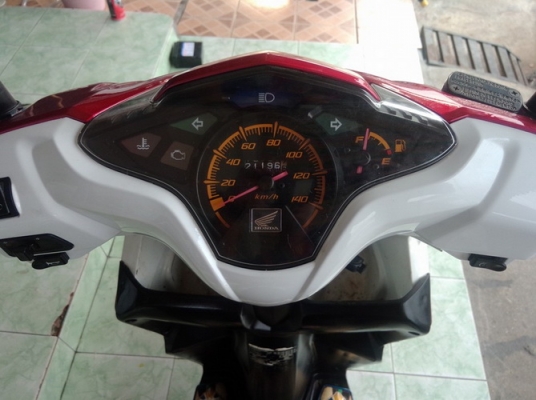 Honda Click 110i สีแดง รถปี52 รถเดิมๆพร้อมใช้งาน ราคาถูกครับ