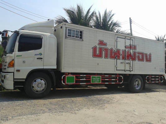 ขายรถ6ล้อตู้แห้ง4บาน HINO FG8JPLA ปี2013 เครื่อง212แรงม้า ตู้ยาว7.30เมตร