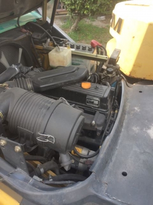 ขาย รถ Forklift  KOMATSU รุ่น FD30T-16  มือสองญี่ปุ่น เครื่องยนต์ดีเซล ยางตัน มือถือ/LINE ID : 0818617480/Kongiwatsiri