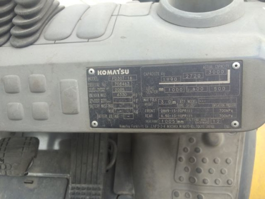 ขาย รถ Forklift  KOMATSU รุ่น FD30T-16  มือสองญี่ปุ่น เครื่องยนต์ดีเซล ยางตัน มือถือ/LINE ID : 0818617480/Kongiwatsiri