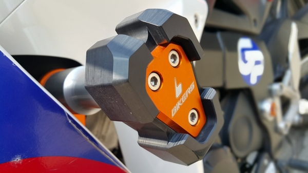 CBR150 2011 วิ่งน้อย ของแต่ง Biker แท้ท่วมคัน สวยไม่แพง ต่อรองได้