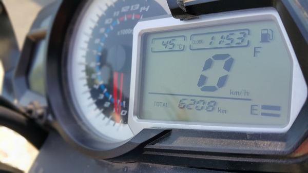 TNT300 2015 สวยพร้อมใช้ ไม่แพง ต่อรองราคาได้ TNT300 2015 สวยพร้อมใช้ ไม่แพง ต่อรองราคาได้