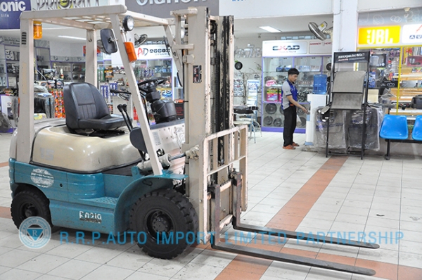 ขายรถโฟล์คลิฟท์มือสอง TOYOTA รุ่น 6FD15-11559 ราคา 265,000 บาท นำเข้าจากประเทศญี่ปุ่น 100\% ไม่เคยใช้งานในประเทศไทย