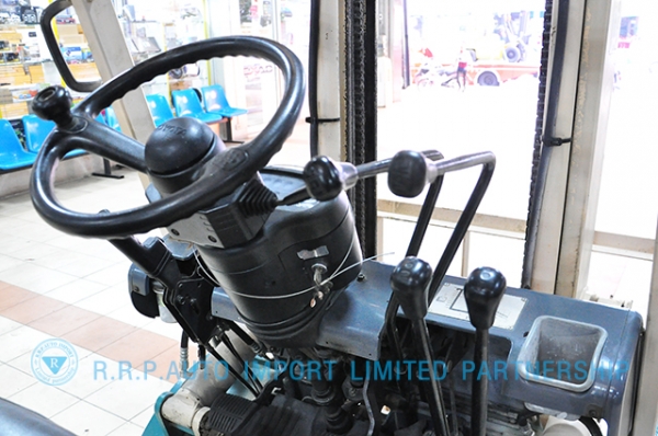 ขายรถโฟล์คลิฟท์มือสอง TOYOTA รุ่น 6FD15-11559 ราคา 265,000 บาท นำเข้าจากประเทศญี่ปุ่น 100\% ไม่เคยใช้งานในประเทศไทย