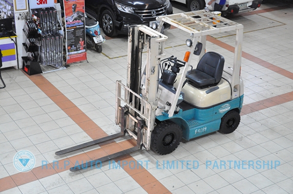 ขายรถโฟล์คลิฟท์มือสอง TOYOTA รุ่น 6FD15-11559 ราคา 265,000 บาท นำเข้าจากประเทศญี่ปุ่น 100\% ไม่เคยใช้งานในประเทศไทย