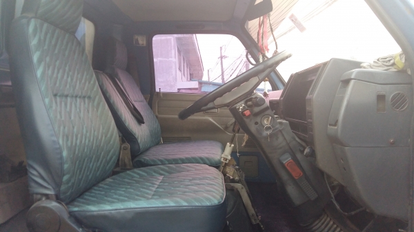 ขาย285000บาท รถอีซูซุ6ล้อNPRเครื่อง110แรงพวงมาลัยเพาเวอร์ ขาย285000บาท รถอีซูซุ6ล้อNPRเครื่อง110แรงพวงมาลัยเพาเวอร์