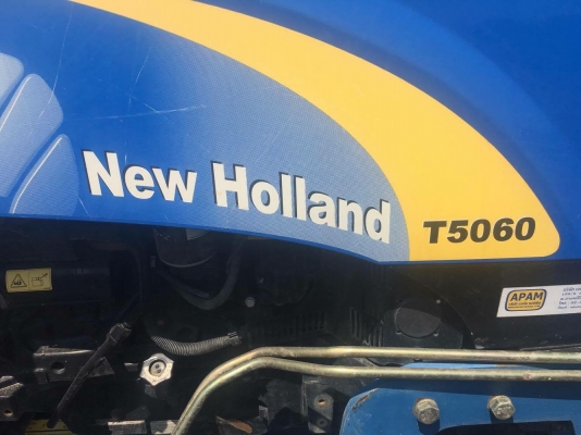 รถไถมือสองราคาถูก นิวฮอลแลน t5060