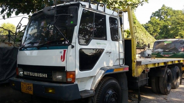 ขายด่วน ! MISUBISHI FUSO 517 ขายด่วน ! MISUBISHI FUSO 517