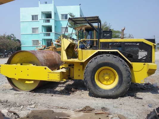 ขาย425,000รถบด 12 ตันY BOMAG 1 เพลา สั่นสะเทือน เครื่องดี ปั้มดี เกียร์แรงรถพร้อมใช้ราคาถูก 090772-3710 090-772-3708 ขาย425,000รถบด 12 ตันY BOMAG 1 เพลา สั่นสะเทือน เครื่องดี ปั้มดี เกียร์แรงรถพร้อมใช้ราคาถูก 090772-3710 090-772-3708